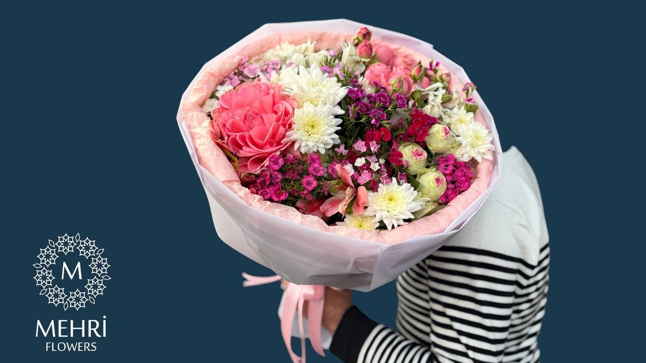 Mehri Flowers-in real rəngarəng gül buketi